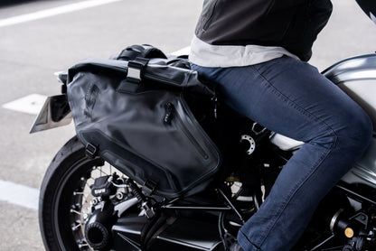 MOVE AHEAD パニアバッグ（20L＋20L 左右セット）