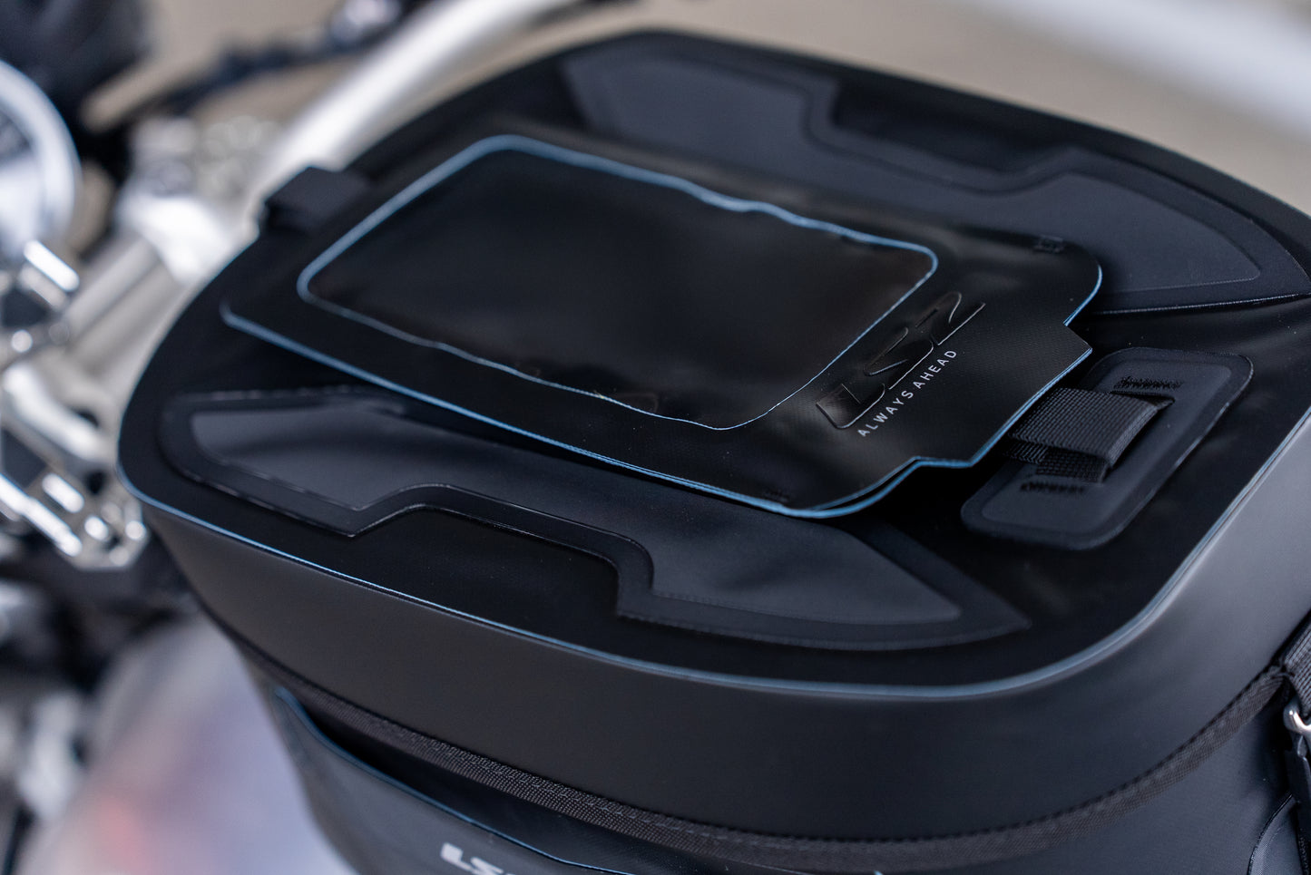 タンクバッグ 15L (TANK BAG)