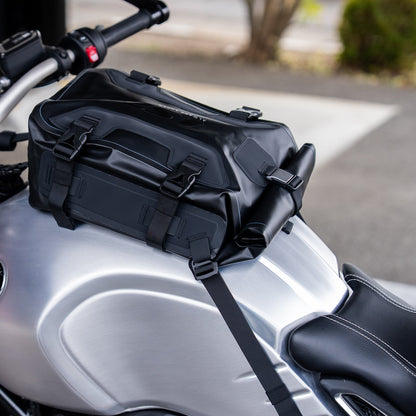 テールバッグ 10L(TAIL BAG)
