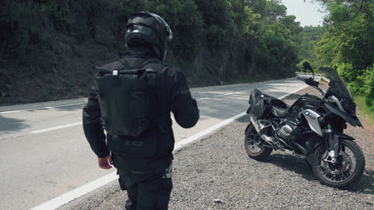 テールバッグ 10L(TAIL BAG)
